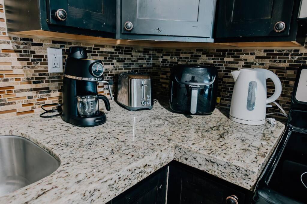 Cozy Apartment A Few Steps From The Capitol سالت ليك سيتي المظهر الخارجي الصورة
